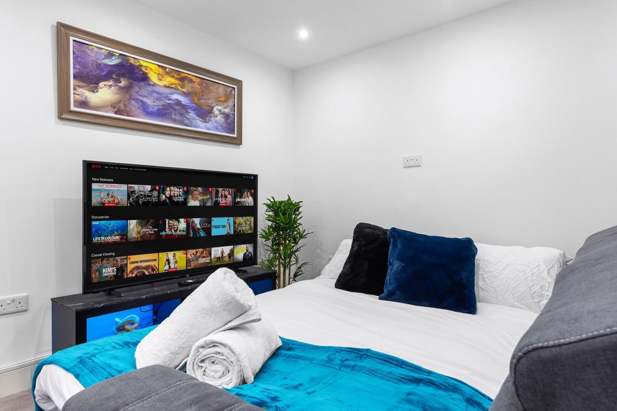 The Sapphire Retreat! 5 Mins To Harry Potter World! Apartment Watford (Hertfordshire)